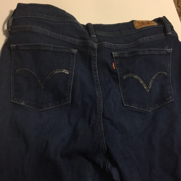 Levi’s jeans - Picture 1 of 3